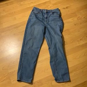 AEO High waisted mom jeans